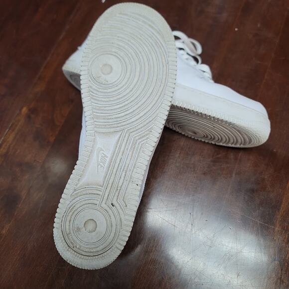 Nike triple White Men's Size 12 US Sneakers 315122-111 Air Force 1 Leather - Picture 7 of 7